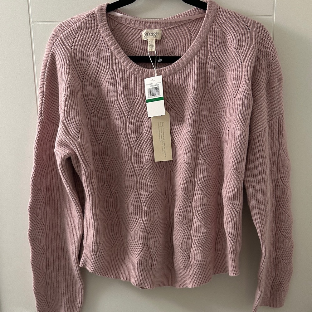 Gregg Women's Mauve Crew Neck Sweater (46)